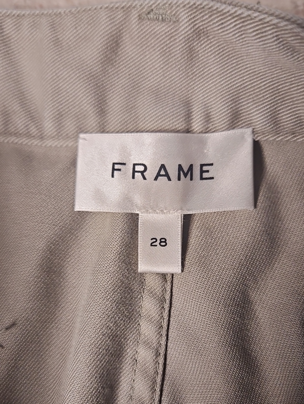 FRAME The Bubble Cargo Pants - Picture 8 of 10